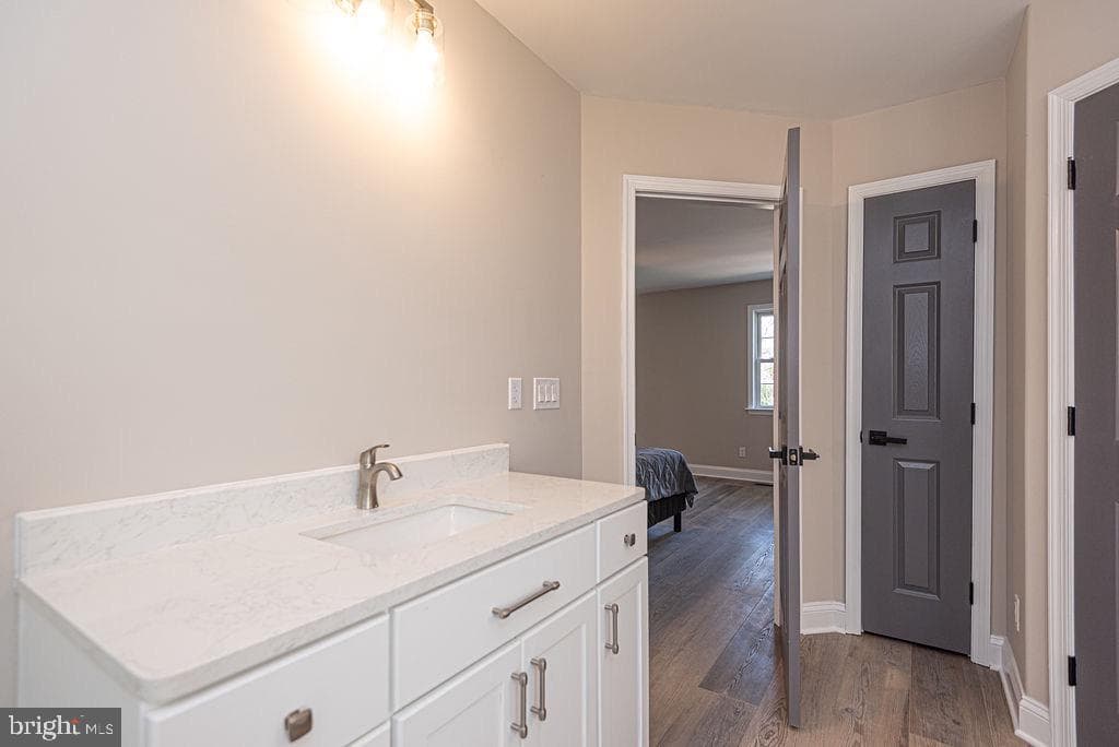9405 Lake View Drive photo 29