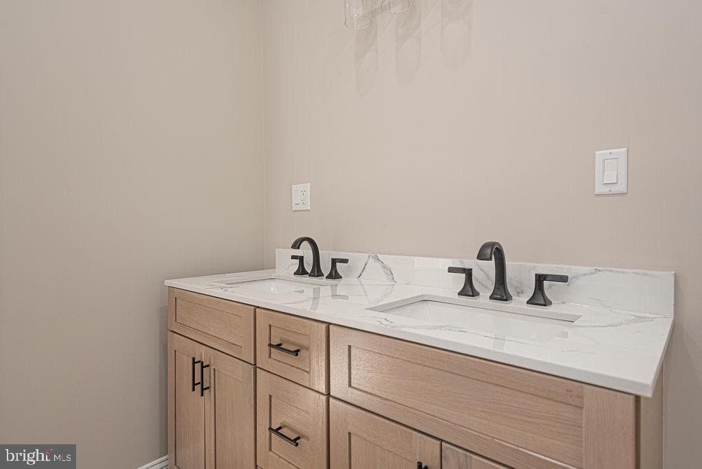 9405 Lake View Drive photo 43