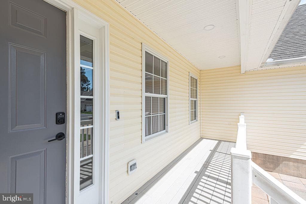 9405 Lake View Drive photo 6
