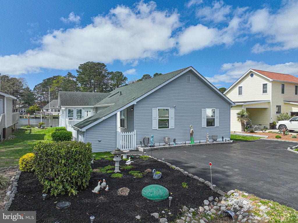 414 Ocean Pkwy photo 10