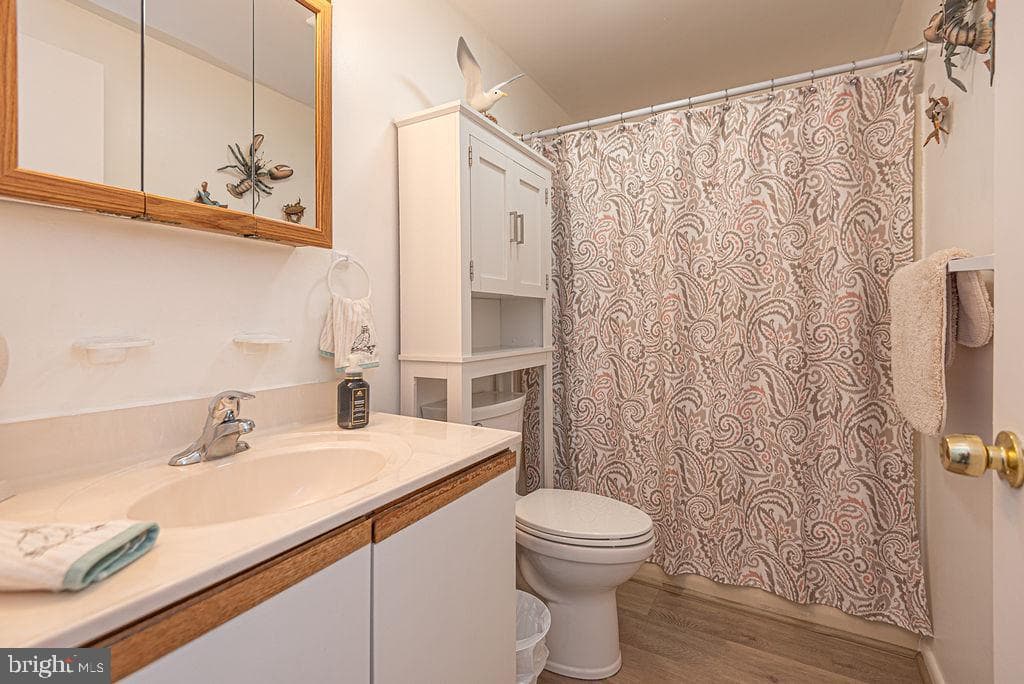 414 Ocean Pkwy photo 55