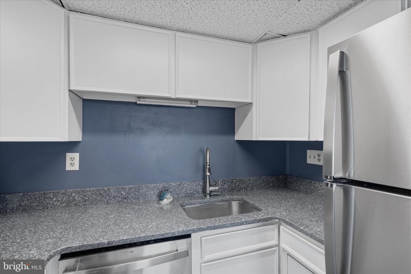 407 Lark Ln # 11203 photo 14