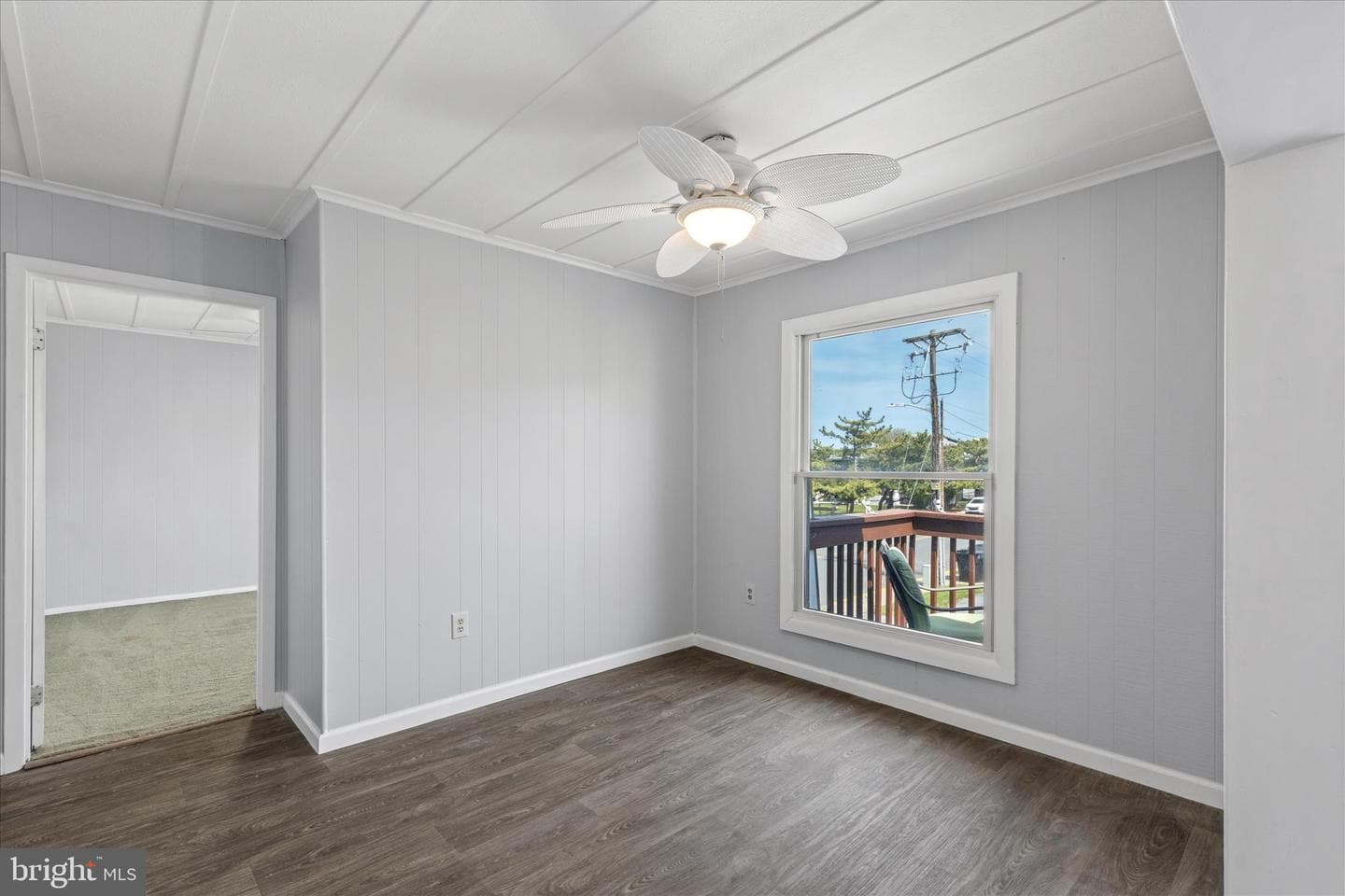 407 Lark Ln # 11203 photo 9
