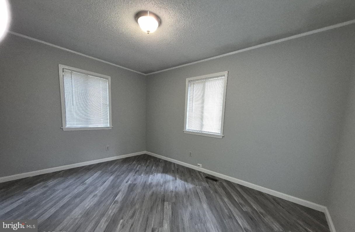 220 Ocean photo 18