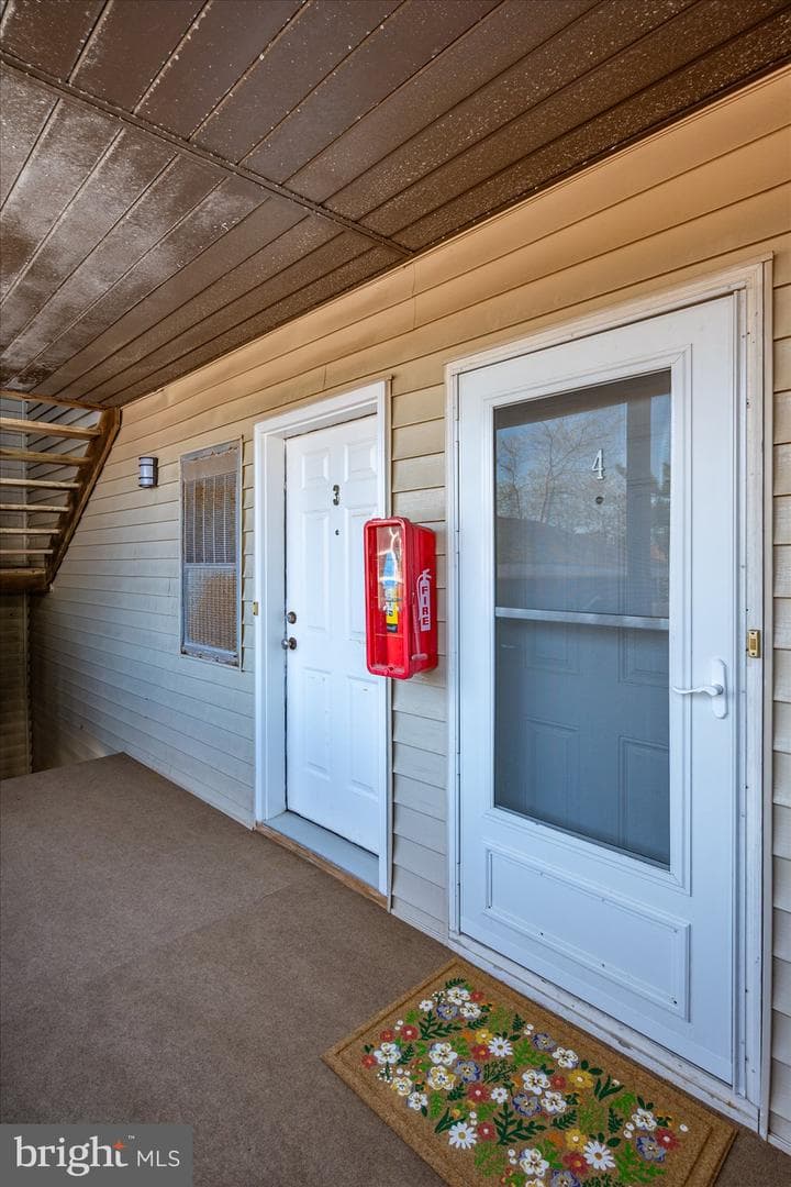 132 Jamestown Road #4 photo 35