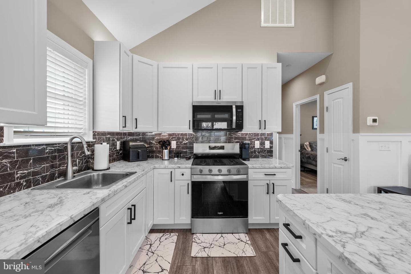 182 Clam Shell Road photo 15