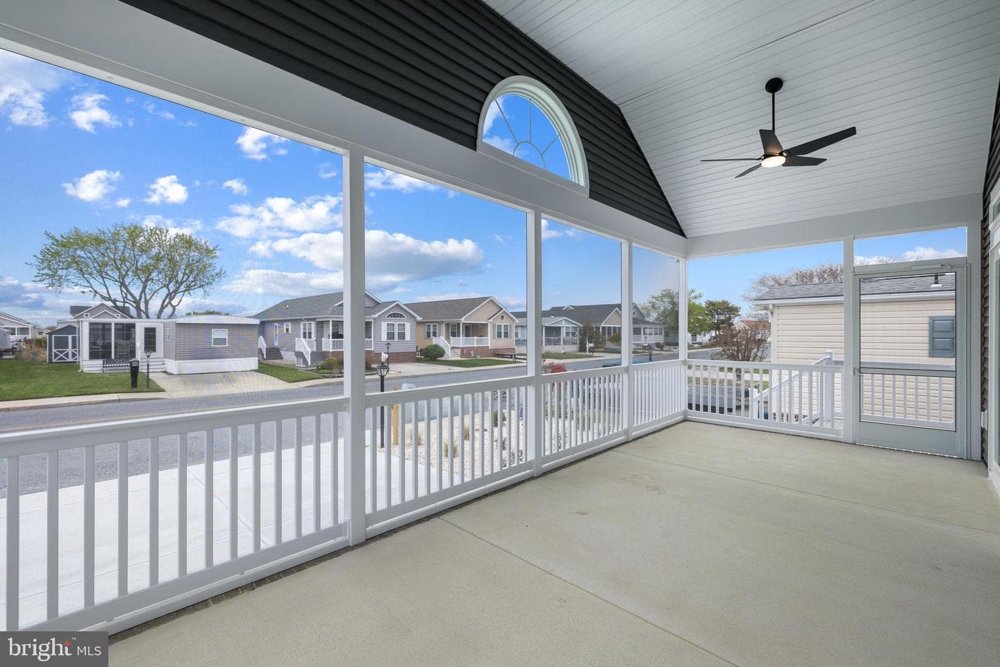 182 Clam Shell Road photo 4