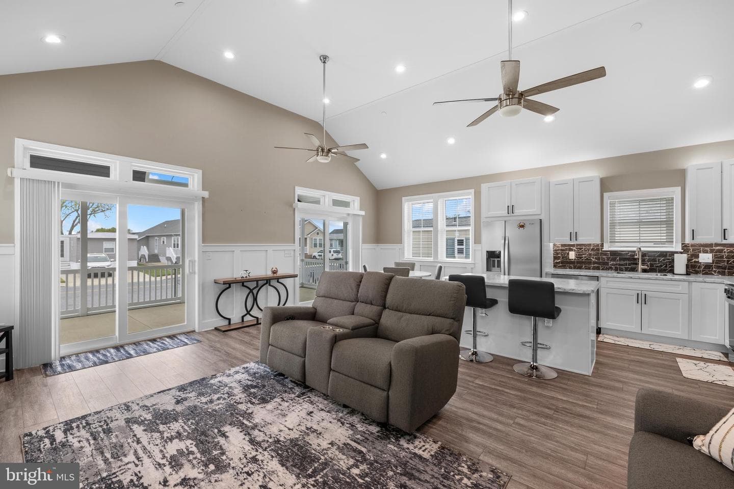 182 Clam Shell Road photo 8