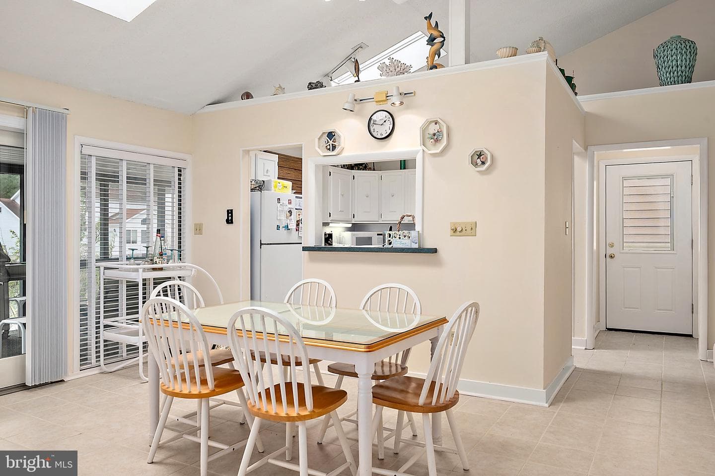 354 Ocean Parkway photo 18
