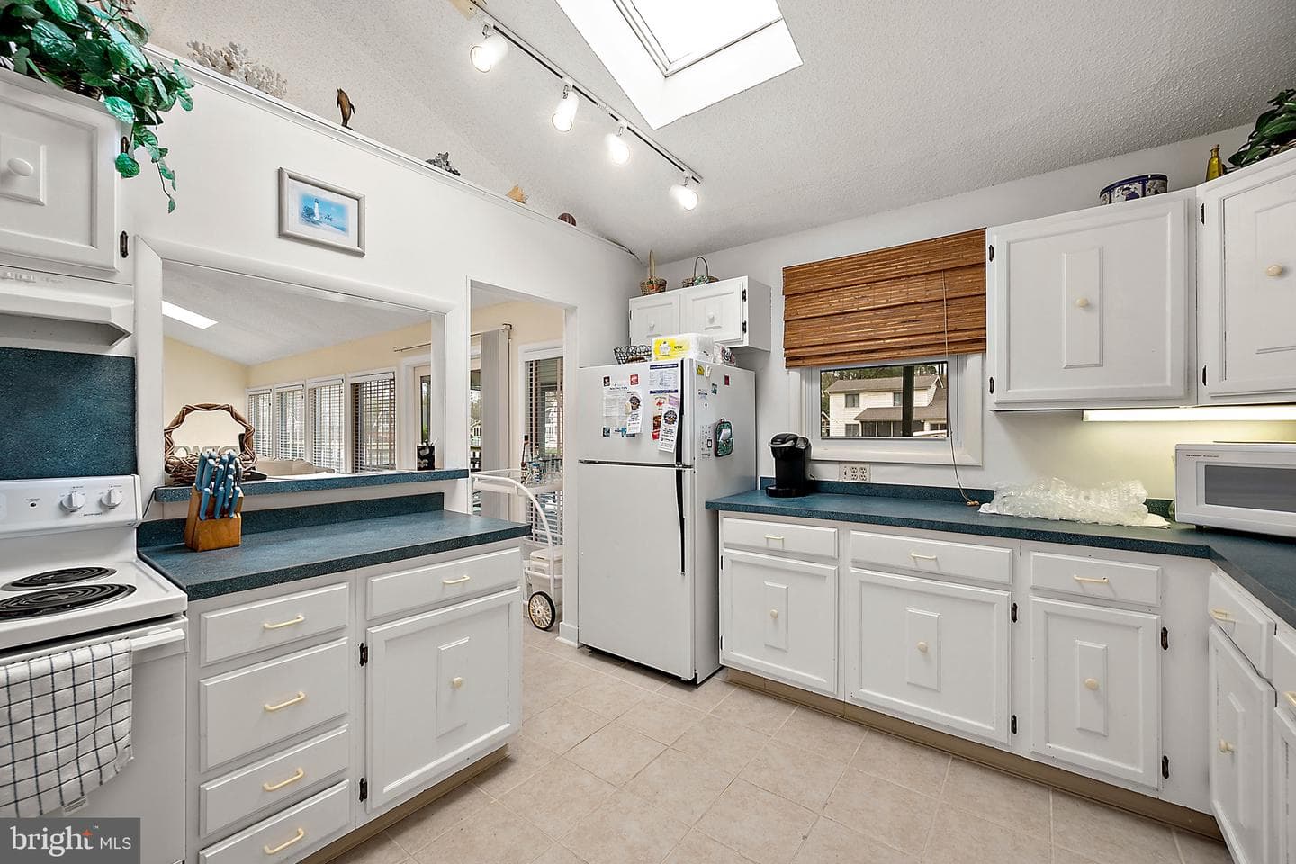 354 Ocean Parkway photo 24
