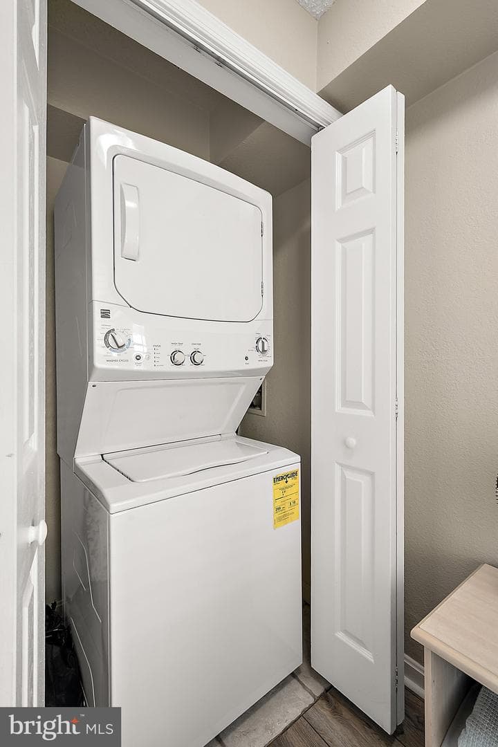 207 8th Street #203e photo 22