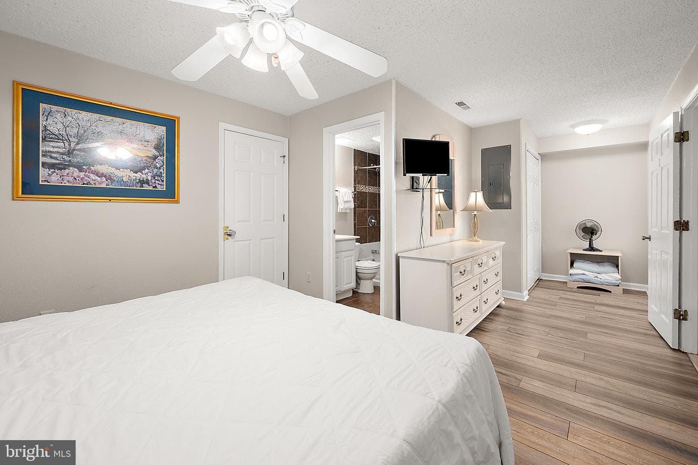 207 8th Street #203e photo 27