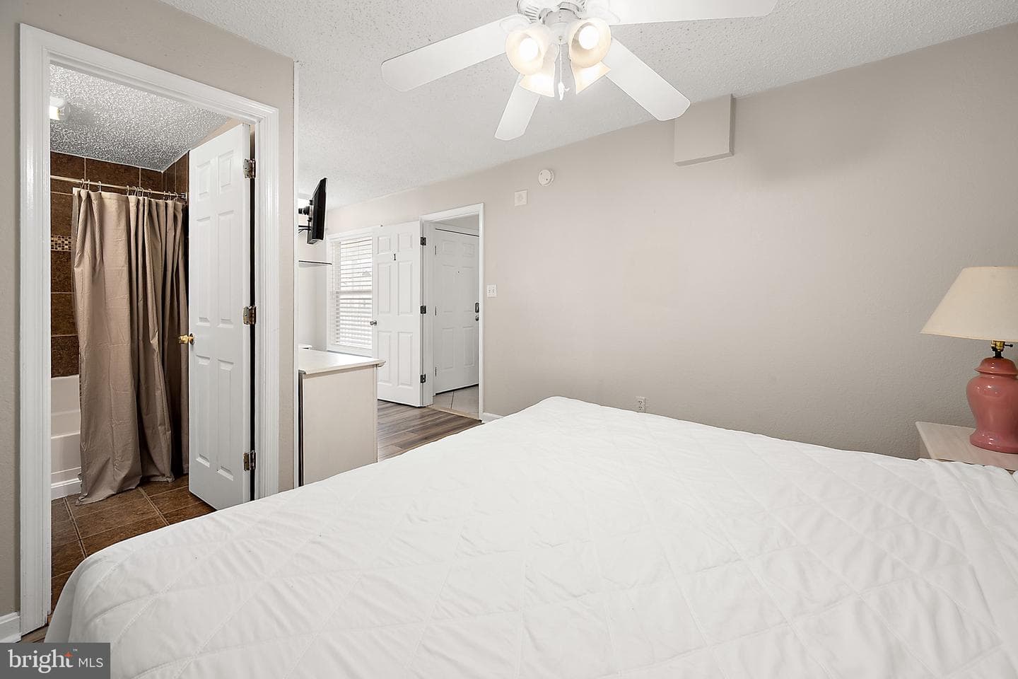 207 8th Street #203e photo 32