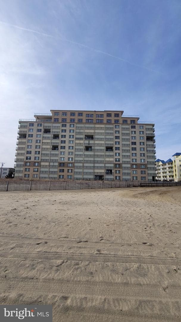 5801 Atlantic Avenue #305 photo 14