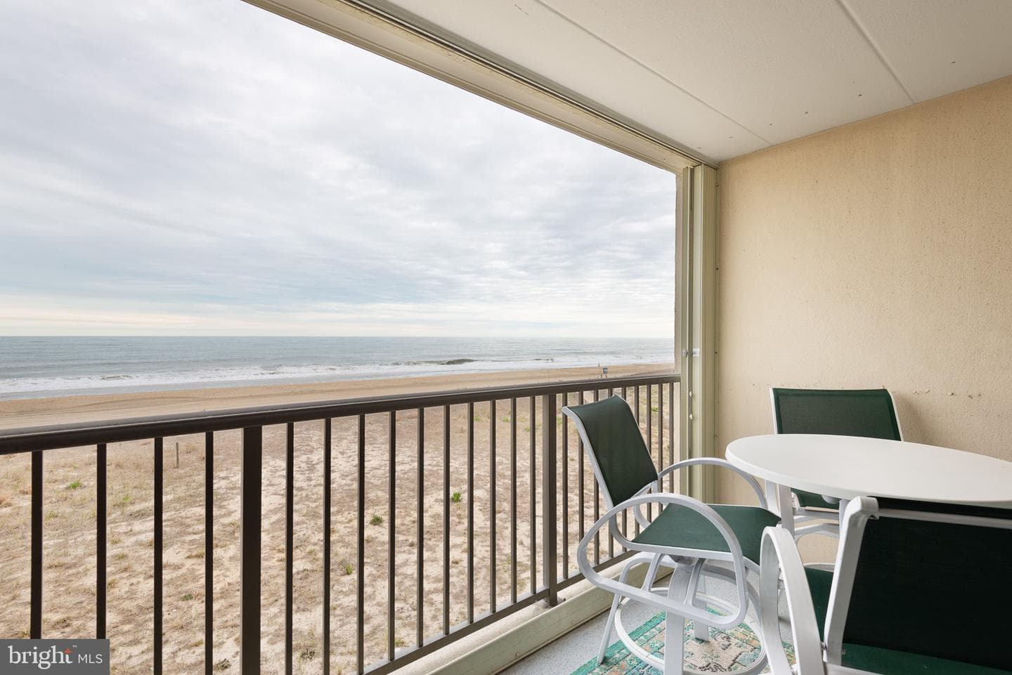 5801 Atlantic Avenue #305 photo 8