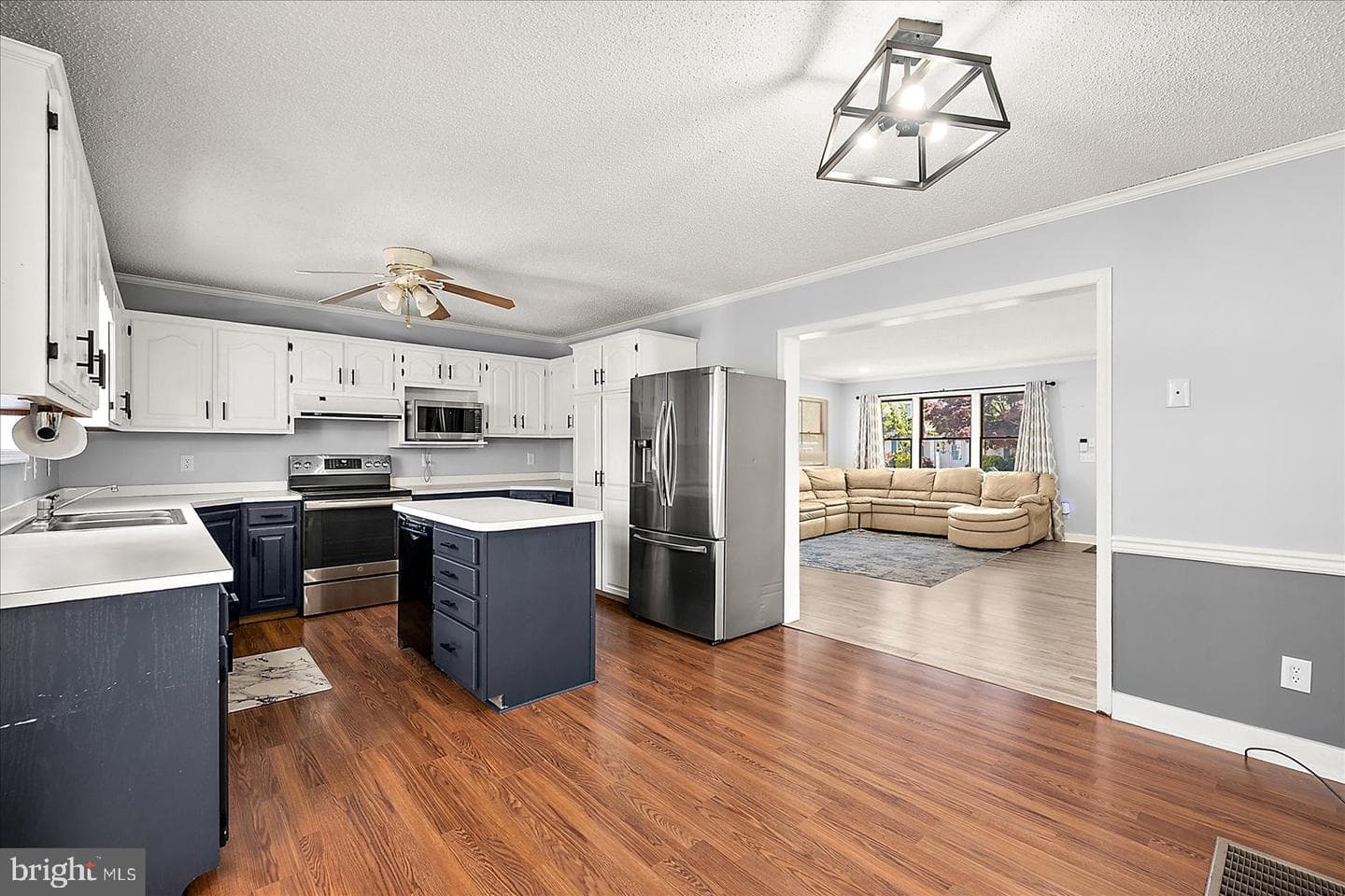 12912 Pine Street photo 13