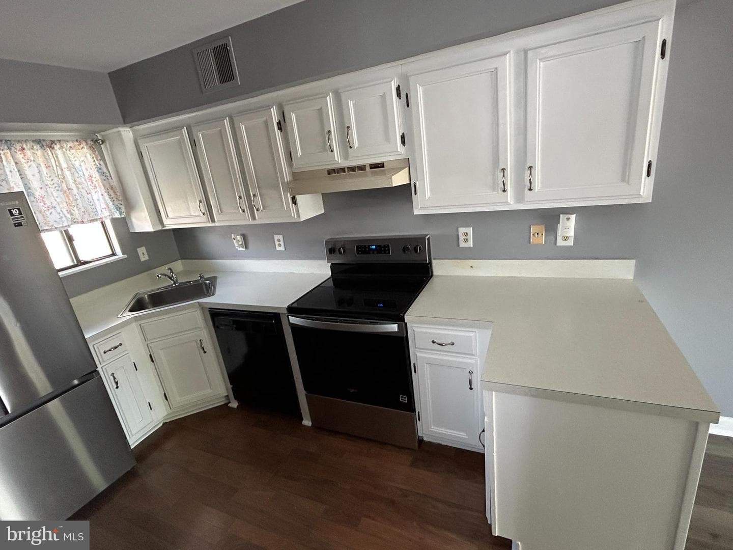 635 94th Street #10 J photo 22