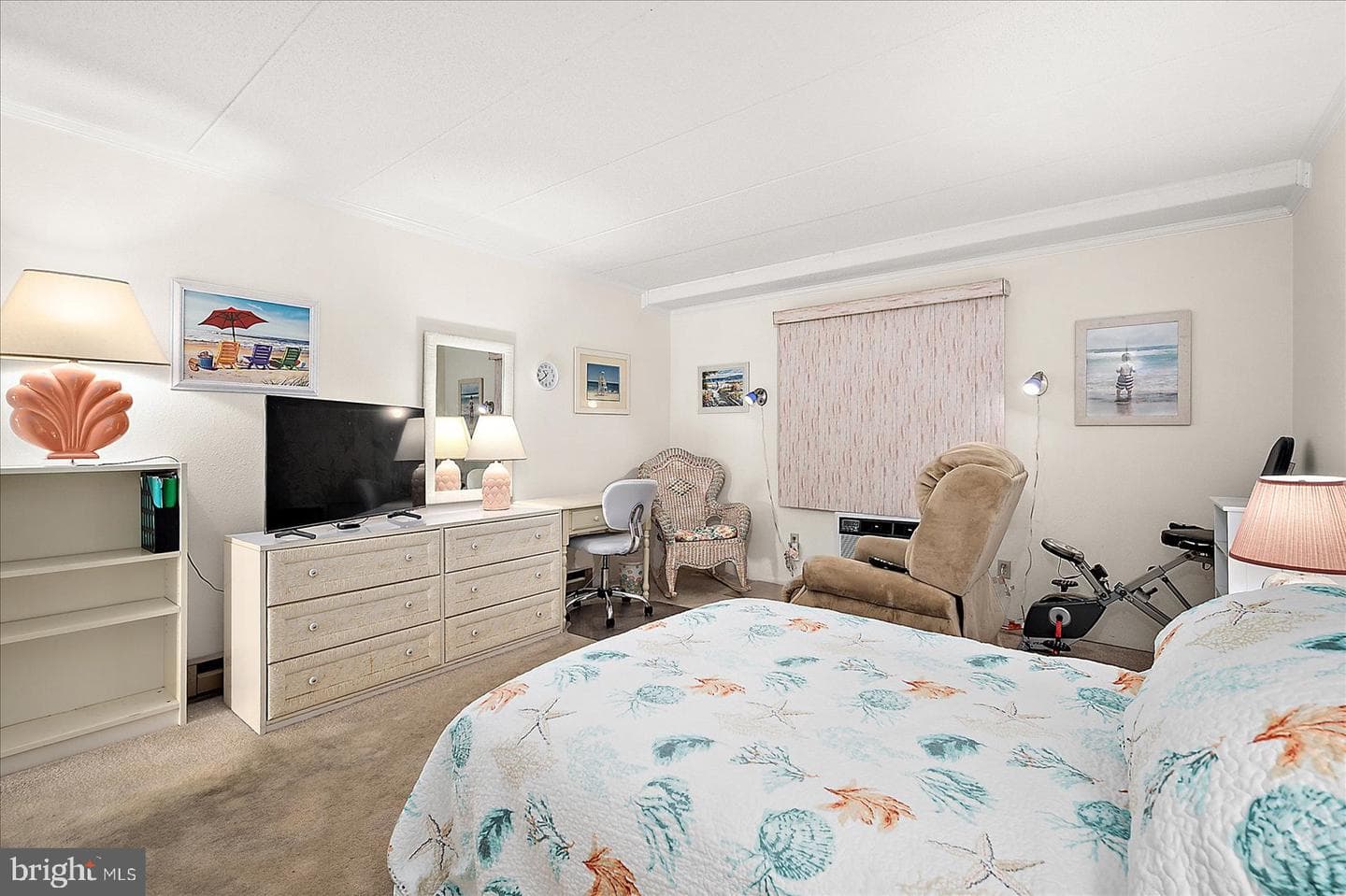 5801 Atlantic Ave # 608 photo 18