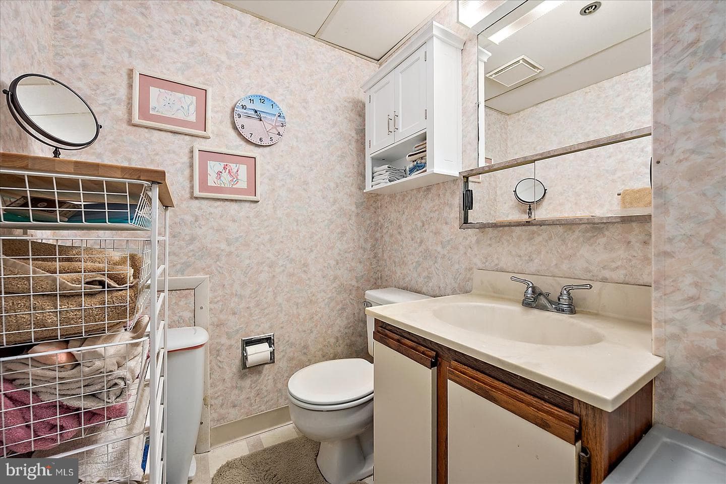 5801 Atlantic Ave # 608 photo 21