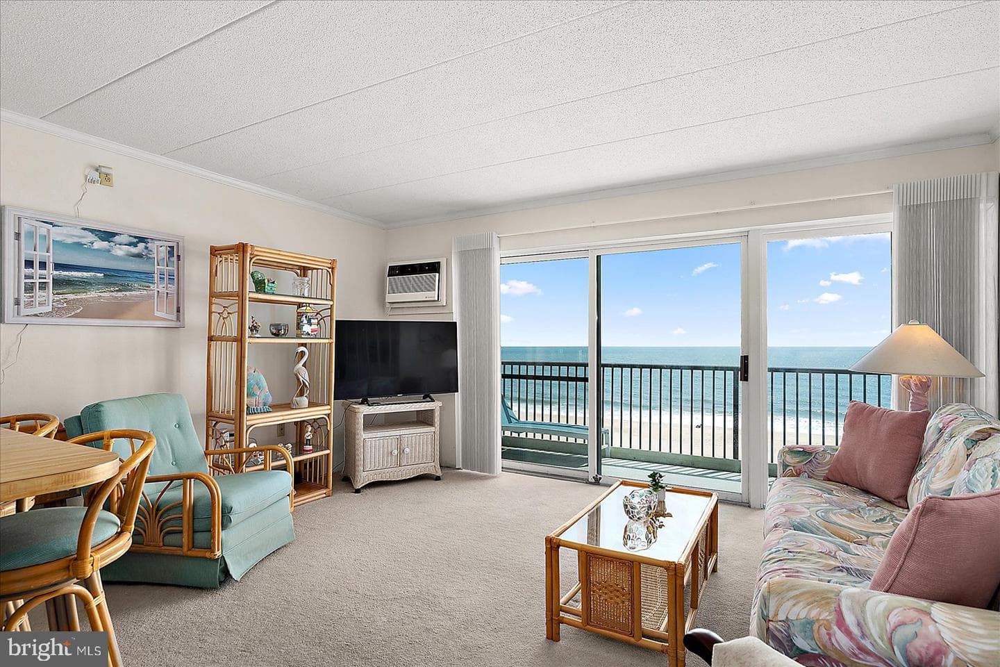 5801 Atlantic Ave # 608 photo 4