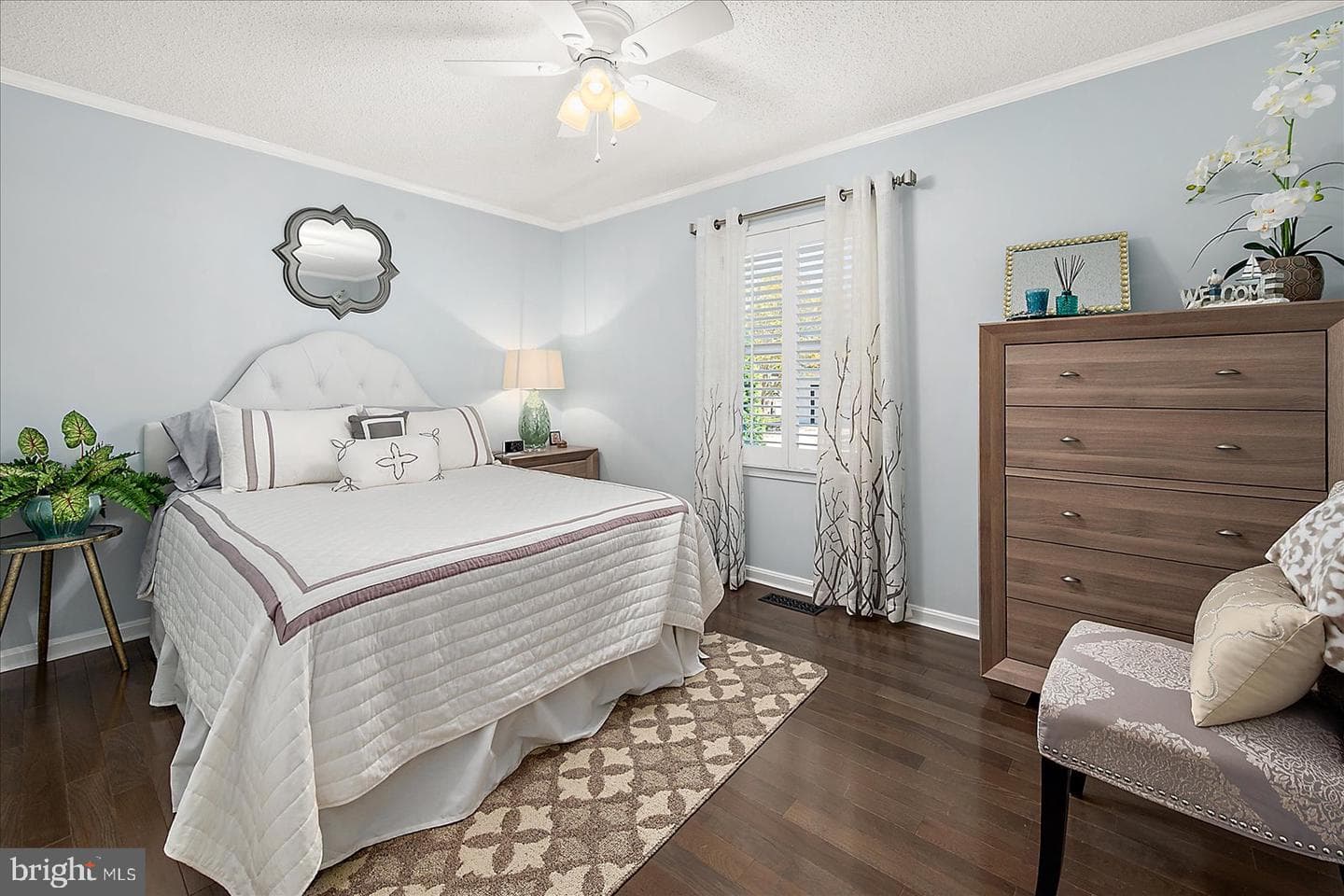 14107 Laurel Ave photo 26