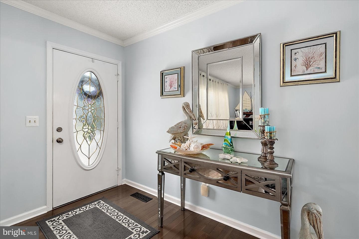 14107 Laurel Ave photo 3