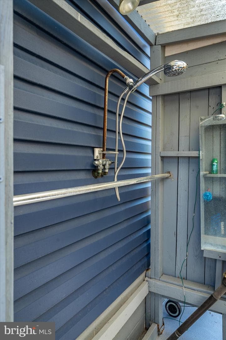 14107 Laurel Ave photo 37