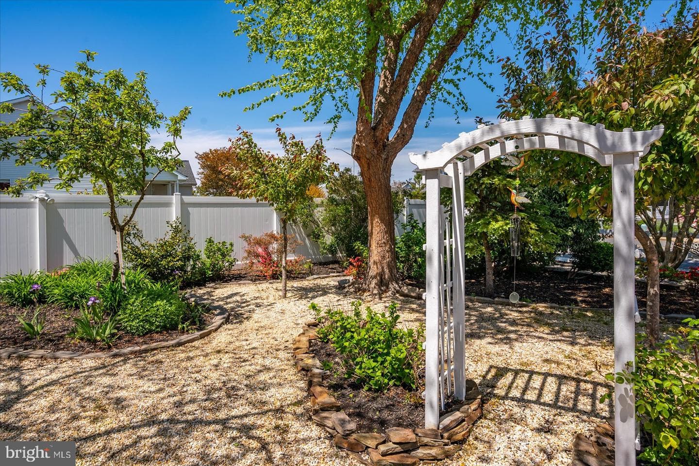 14107 Laurel Ave photo 60
