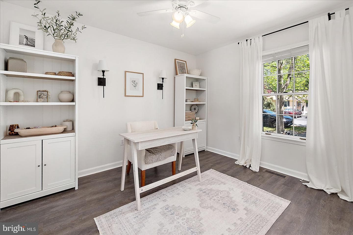 8 Bridgewater Road photo 38