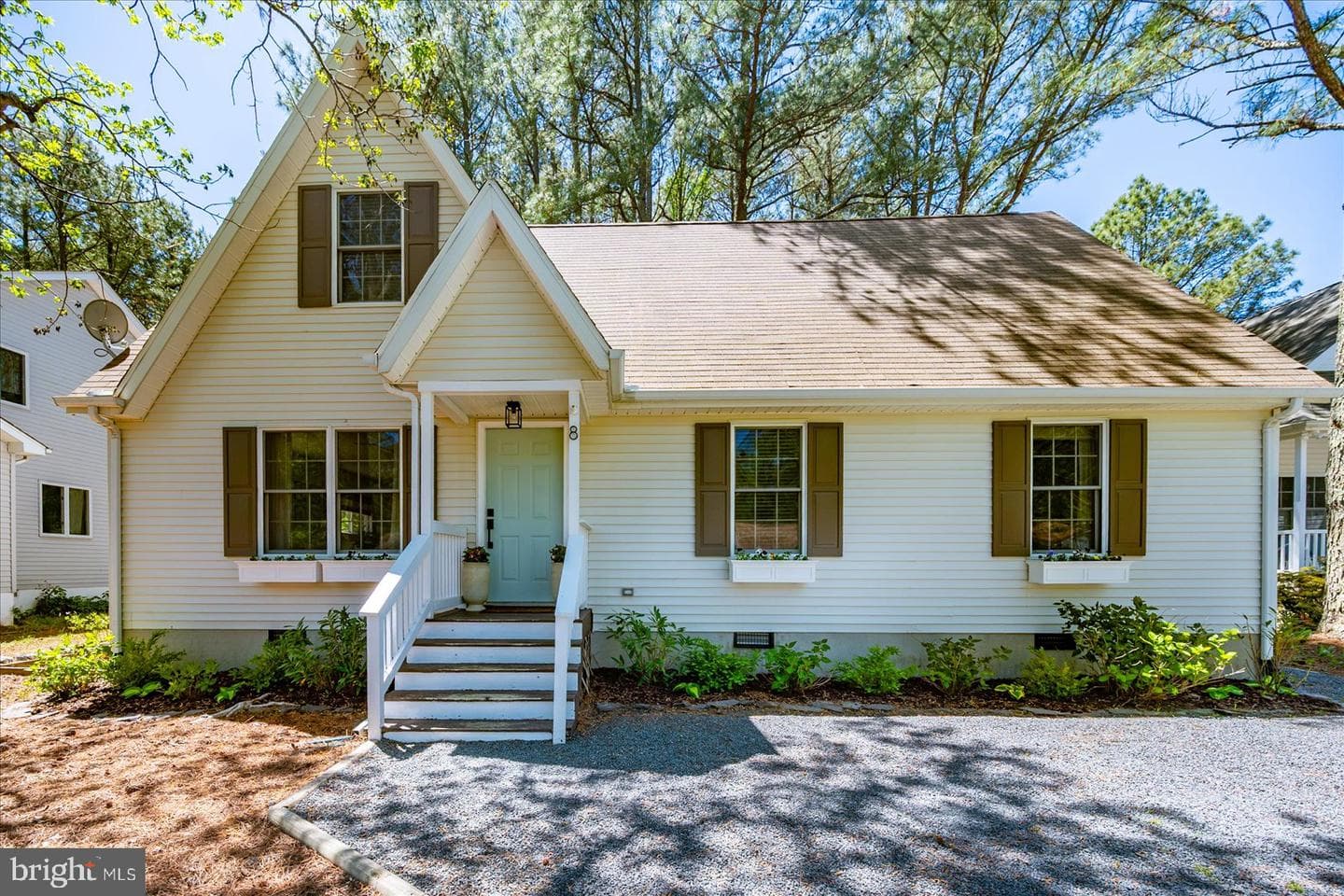 8 Bridgewater Road photo 4