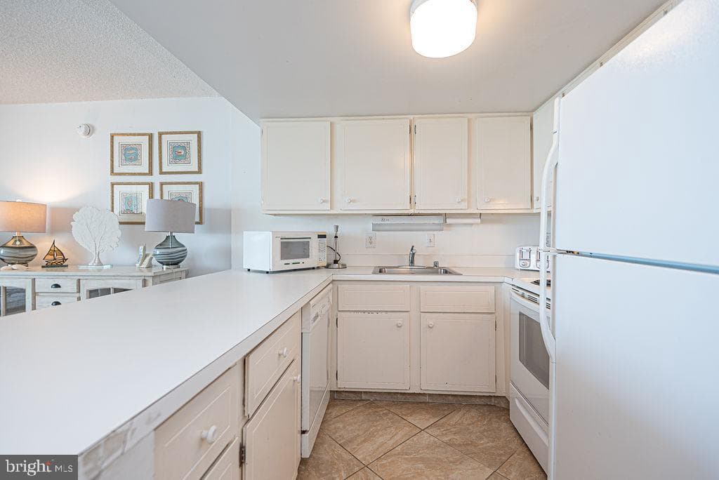 11100 Coastal Highway #1503 photo 11