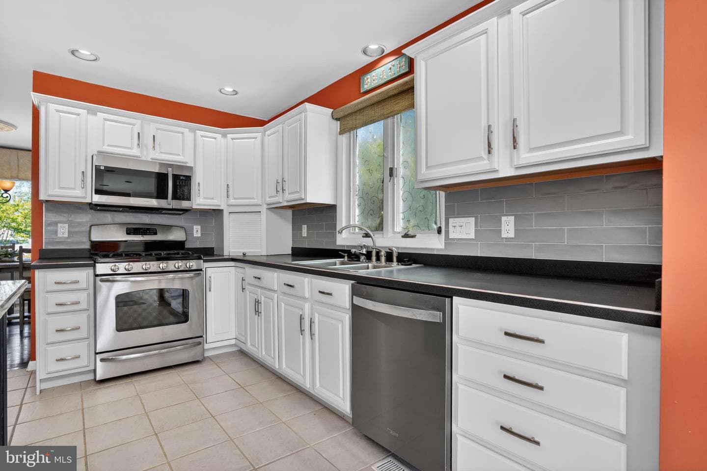 6 Heron Isle Court photo 11