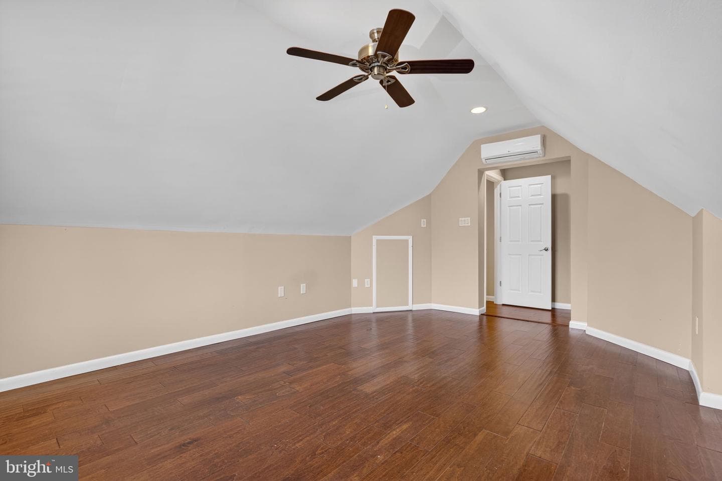 6 Heron Isle Court photo 25