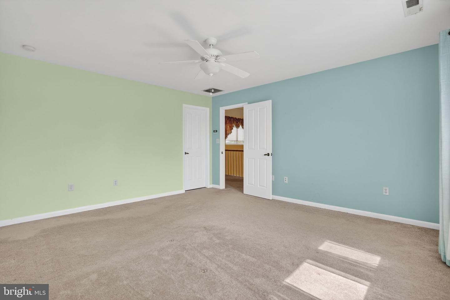 6 Heron Isle Court photo 26