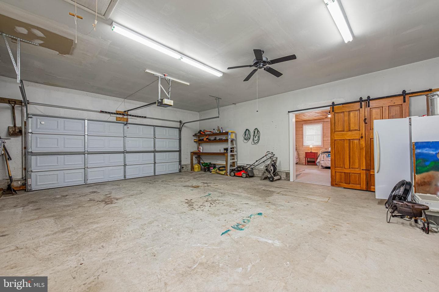 14106 Derrickson Avenue photo 23