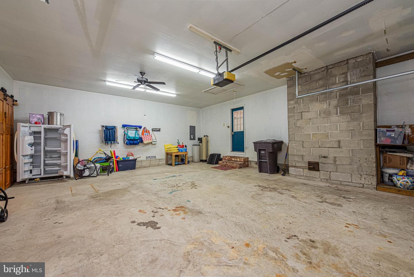 14106 Derrickson Avenue photo 24