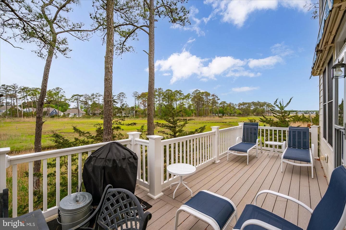 10317 Quarter Deck Ln, Berlin