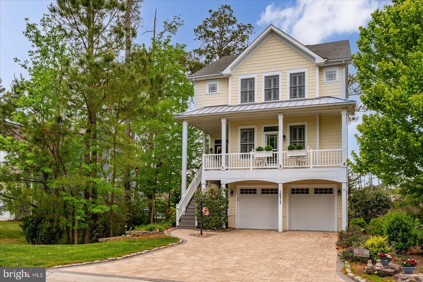 10317 Quarter Deck Lane photo 3