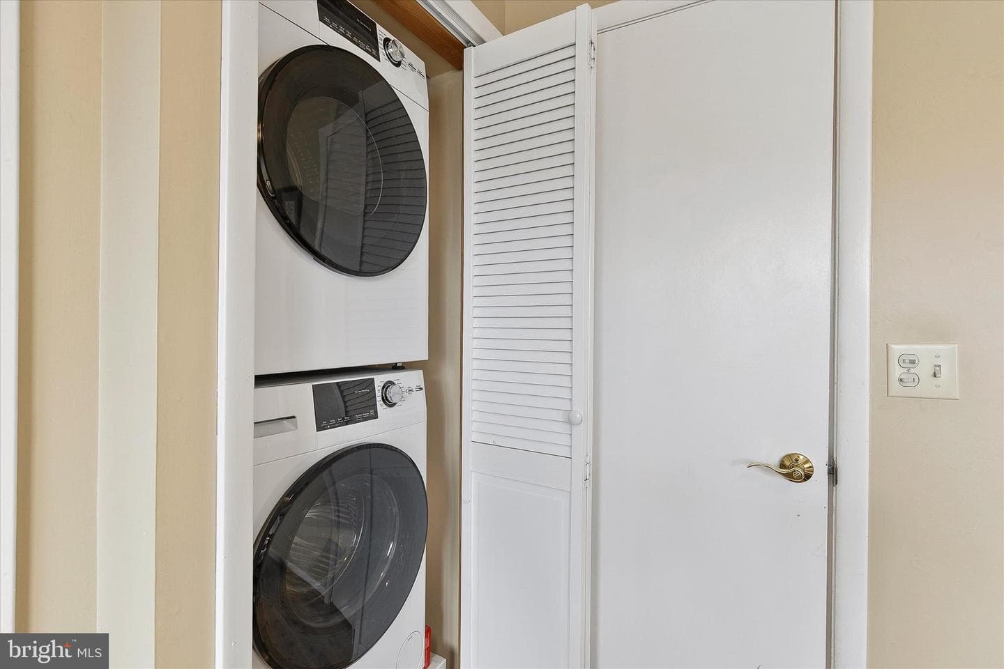 604 Bayshore Court #1 photo 12