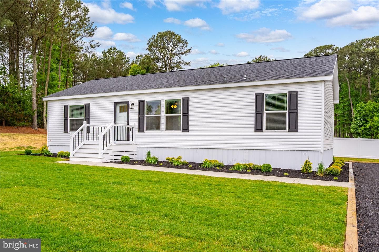 10323 Henry Rd #24b photo 3