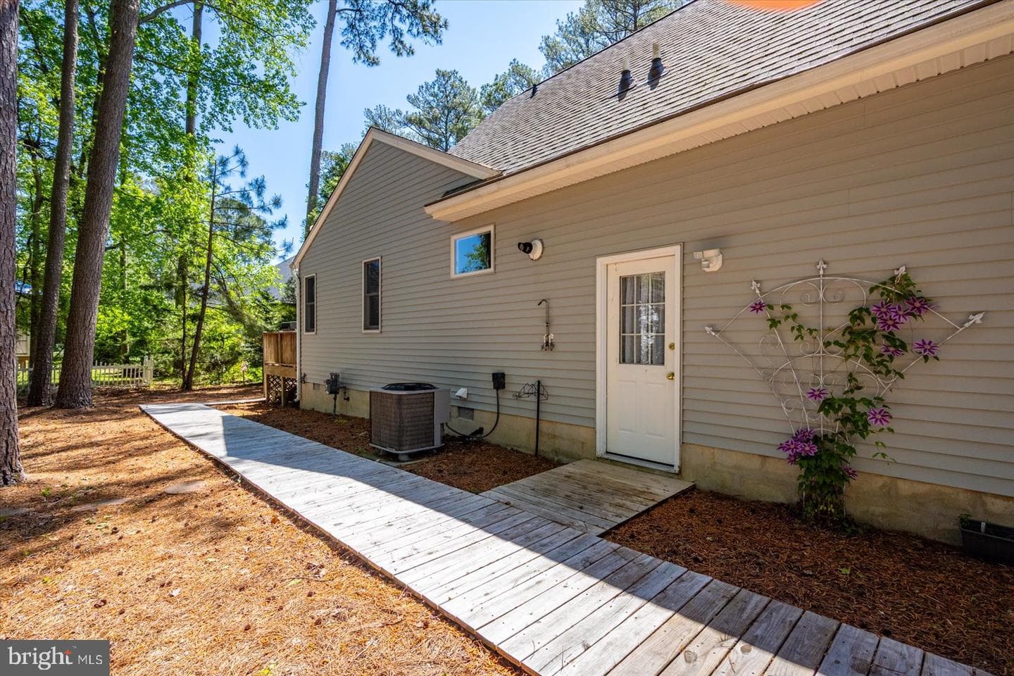 118 Robin Hood Trl photo 12