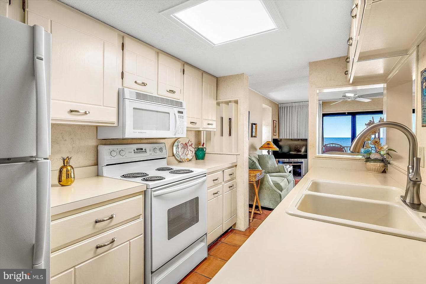 12903 Wight Street #301 photo 16