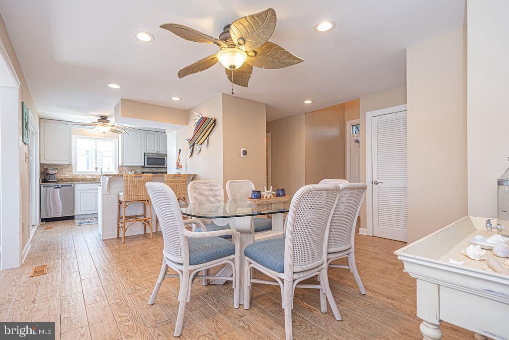 17 Ebb Tide Court photo 22