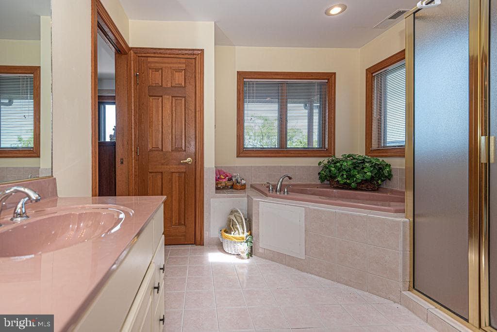 23 Harlan Trace photo 38