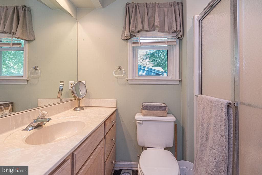 17 Greenwood Lane photo 26