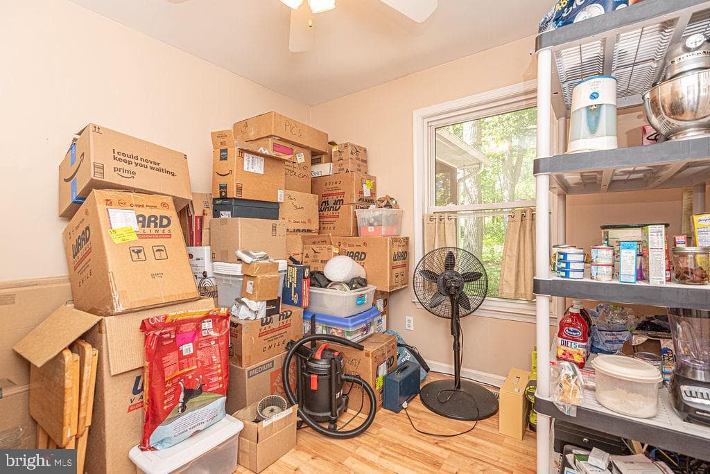 17 Greenwood Lane photo 29