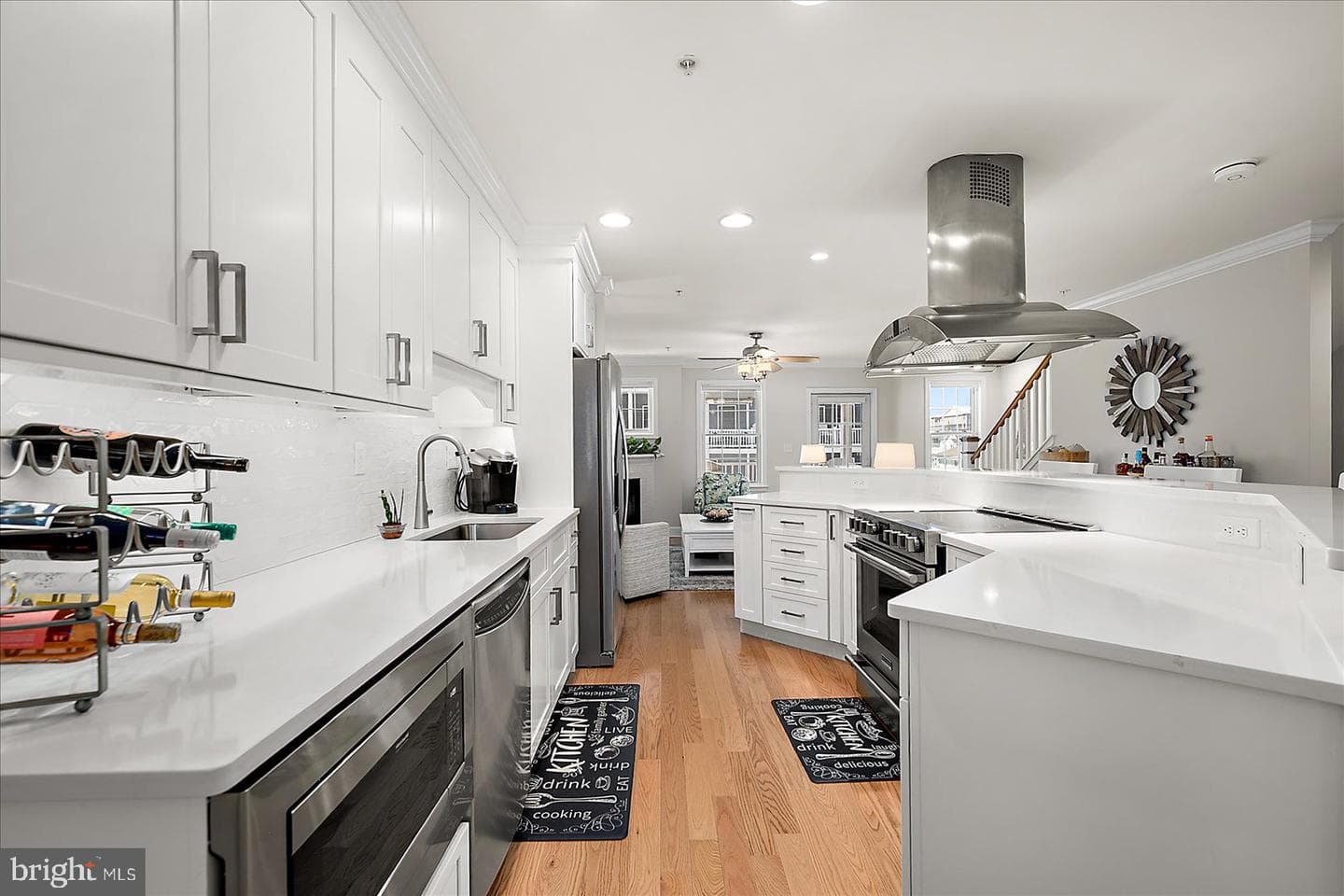 208 7th Street #2 photo 23