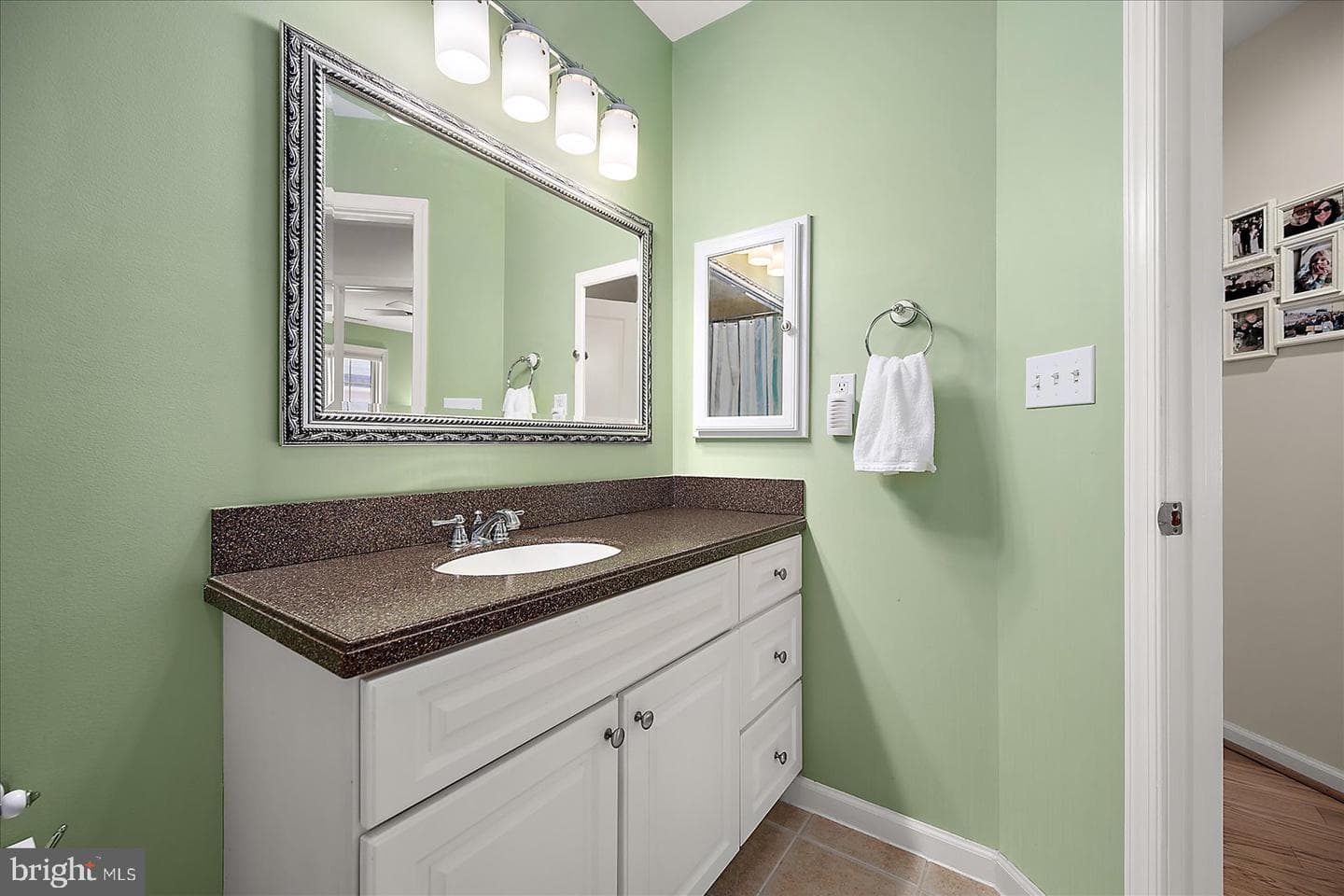 208 7th Street #2 photo 35