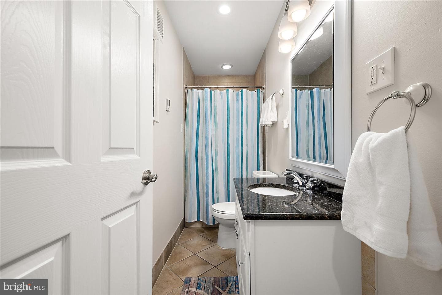 208 7th Street #2 photo 50