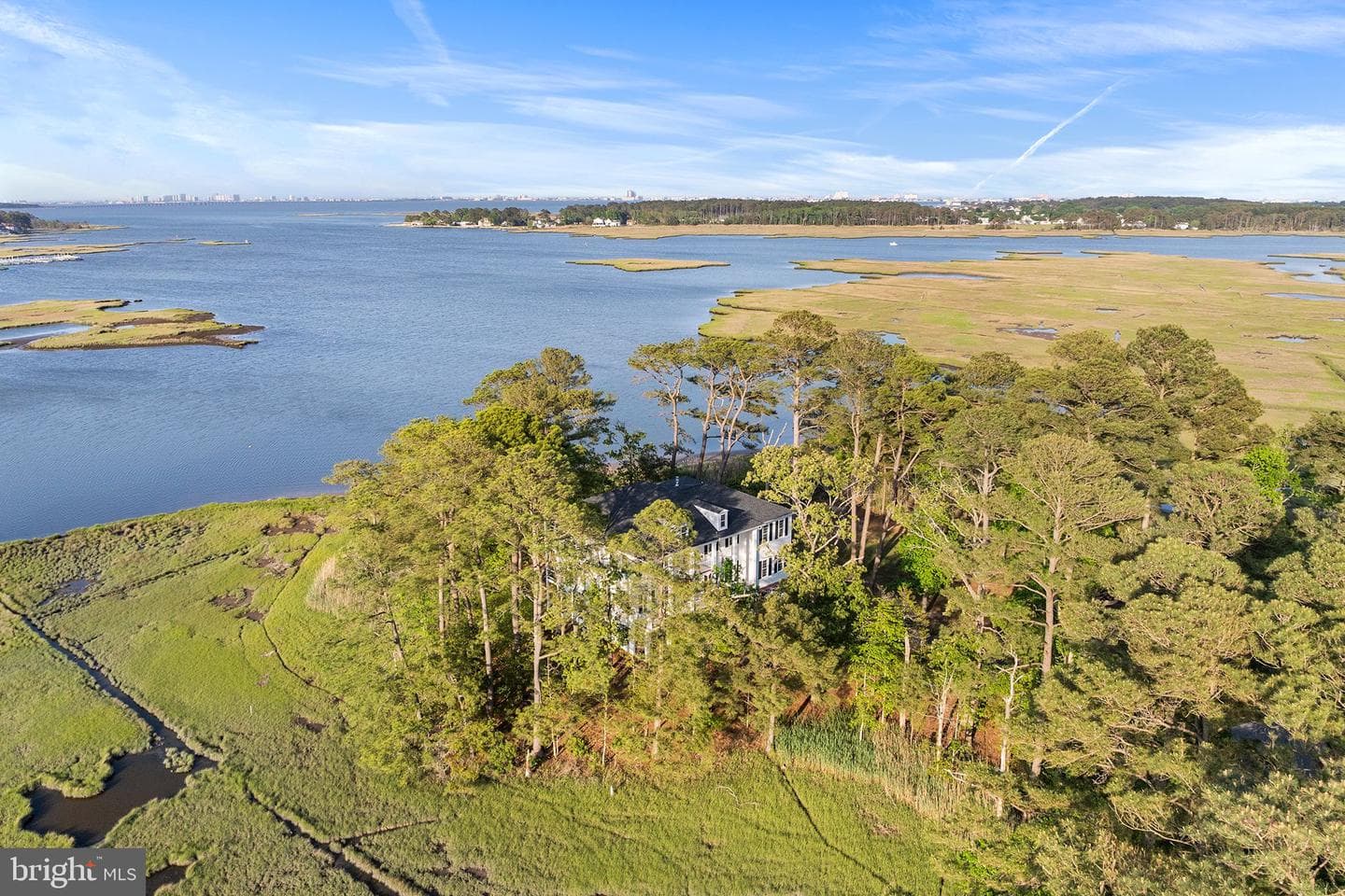 10313 Thirty Knots Ln photo 9